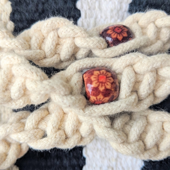 Beaded Macrame Succulent Hanger - Picture 5 of 7